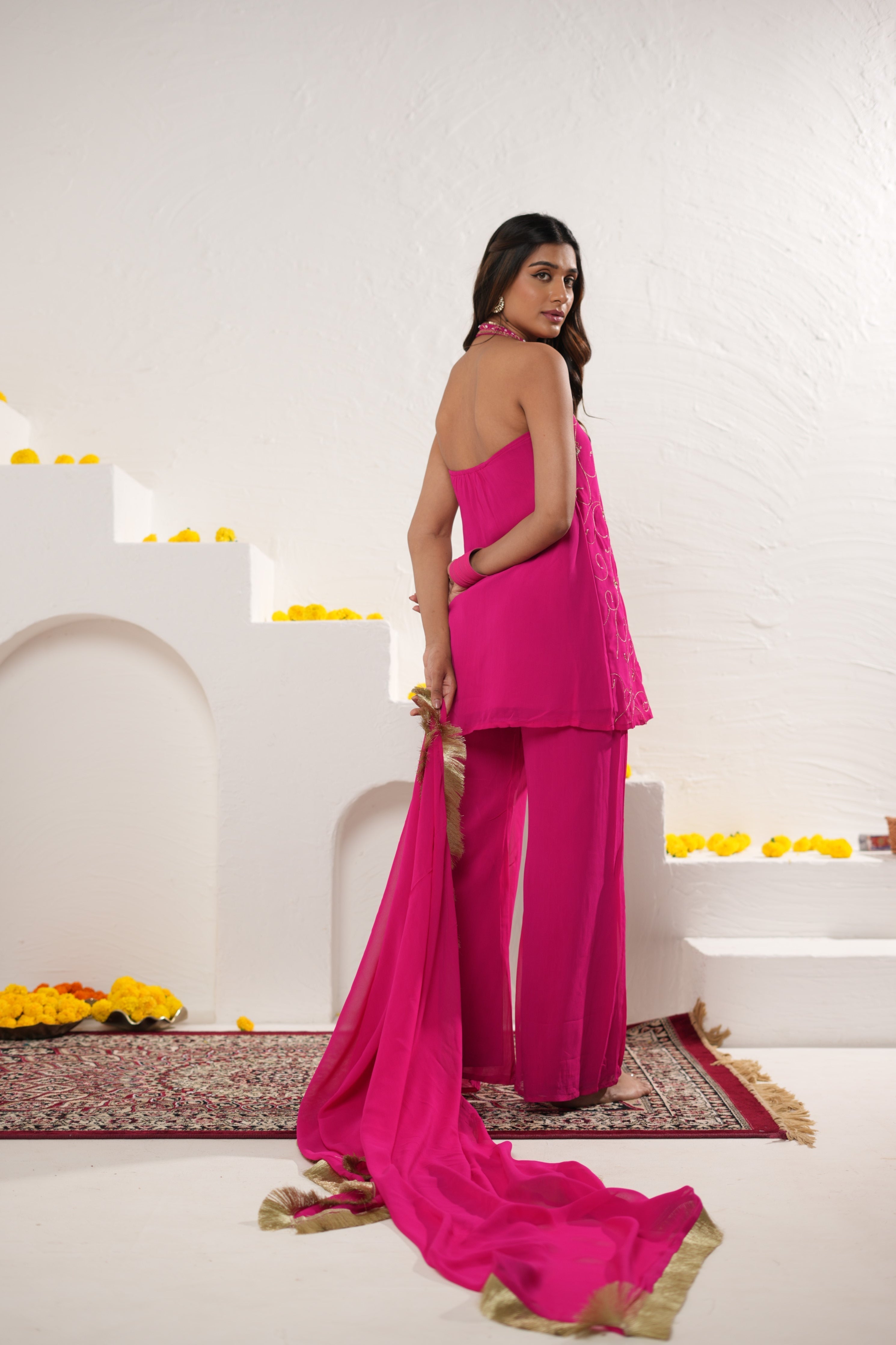 Aarna suit Pink
