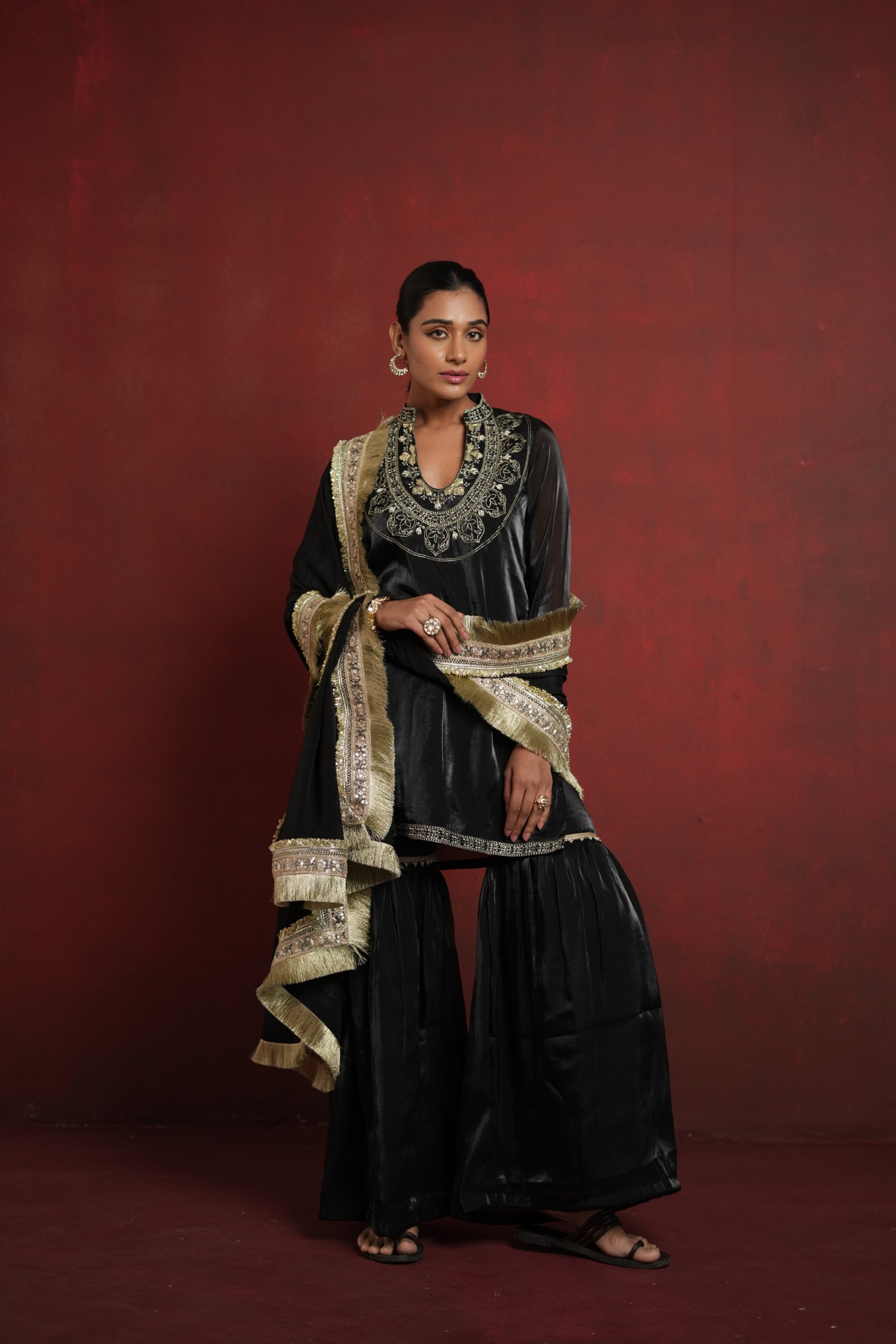 Sanvi suit Black