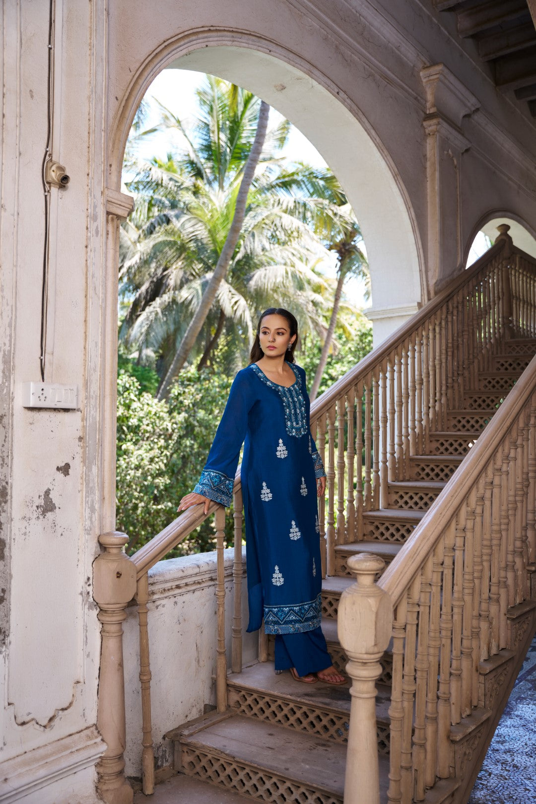Qurbat Suit Blue